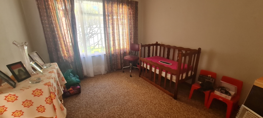 3 Bedroom Property for Sale in Heiderand Western Cape